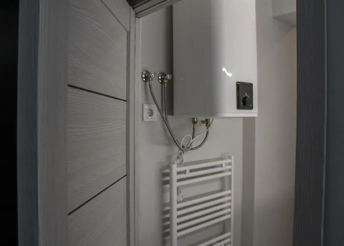 Modern 1br Flat - Great Location アパート *