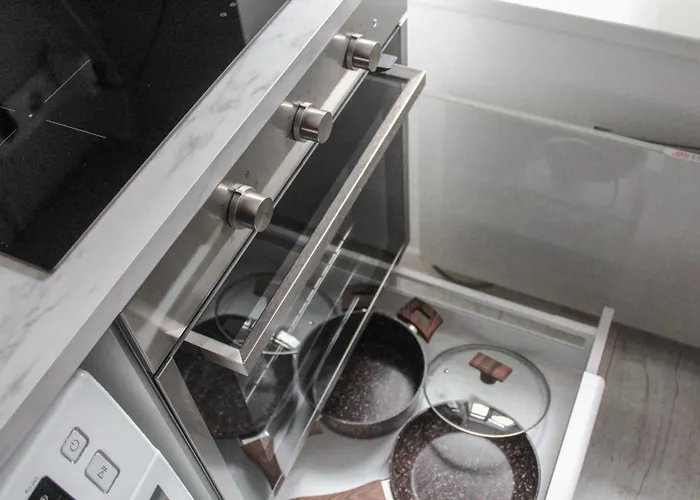 アパート Modern 1br Flat - Great Location *