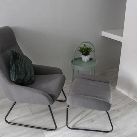 Modern 1br Flat - Great Location * Riga